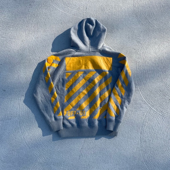 Moncler x Off White Hoodie - Picture 4 of 5